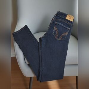 Hollister Women's Dark Blue Skinny Jeans